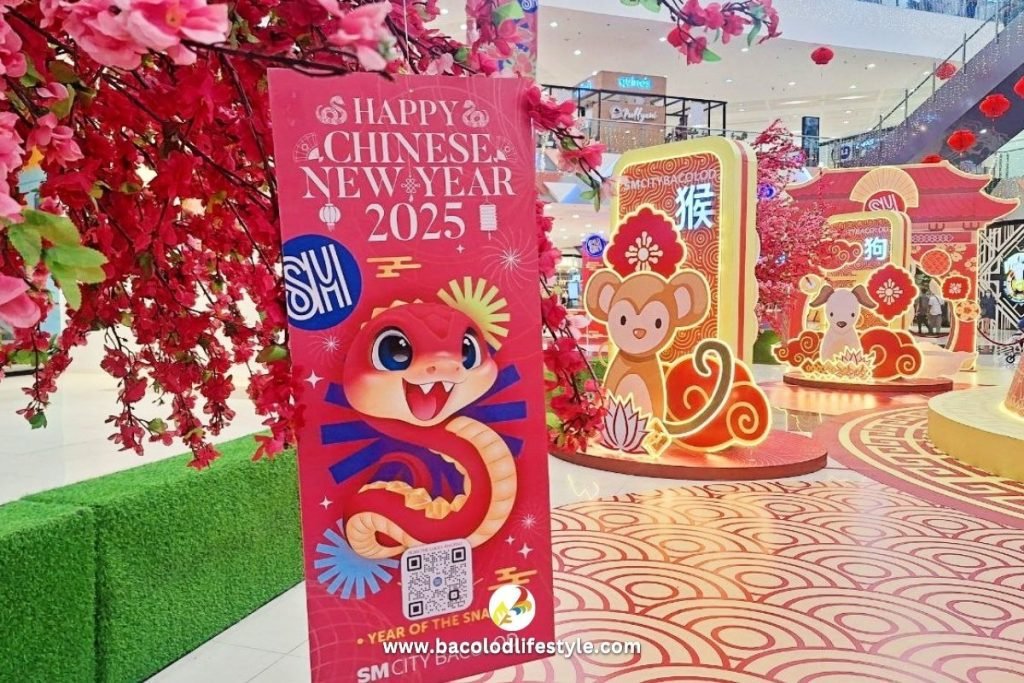 Within the QR codes on the ang paos attached to the money trees are exciting prizes and treats from SM Supermalls and its tenants