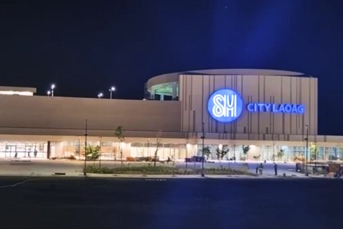 SM City Laoag achieves everyday water responsible practices by recycling non-potable water for landscaping and garden irrigation, cleaning, air conditioning systems, and toilet-flushing.